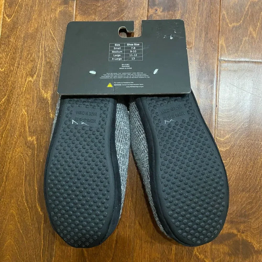True Religion Polar Performance NWT Slippers Gray Black Men's Size Medium